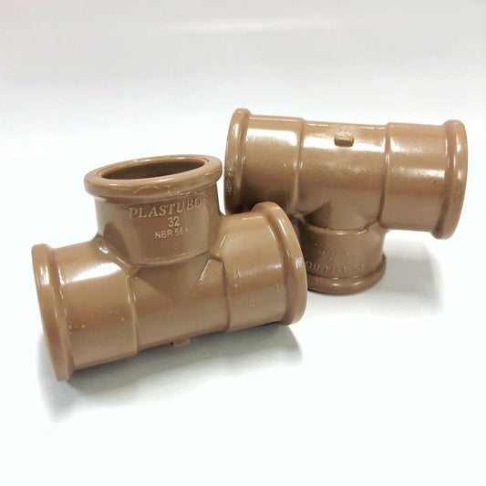Tê Soldável 32mm PVC Marrom — Predial